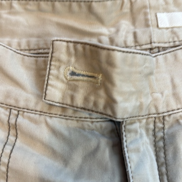 DKNY Jeans- Low rise shorts - Picture 2 of 4